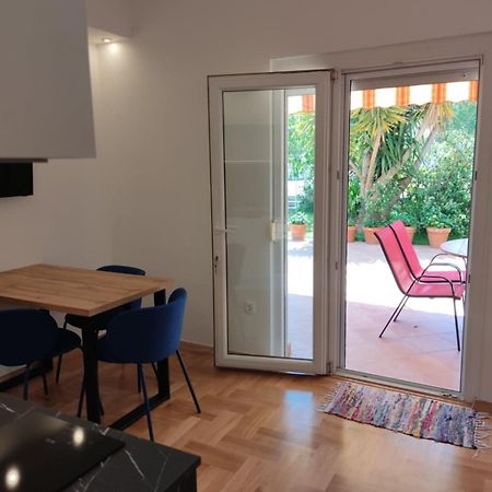 Villa Fontana Sukošan Eksteriør bilde